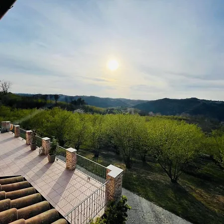 Panoramic Stone - Slow Living In The Piedmont Hills * Cravanzana