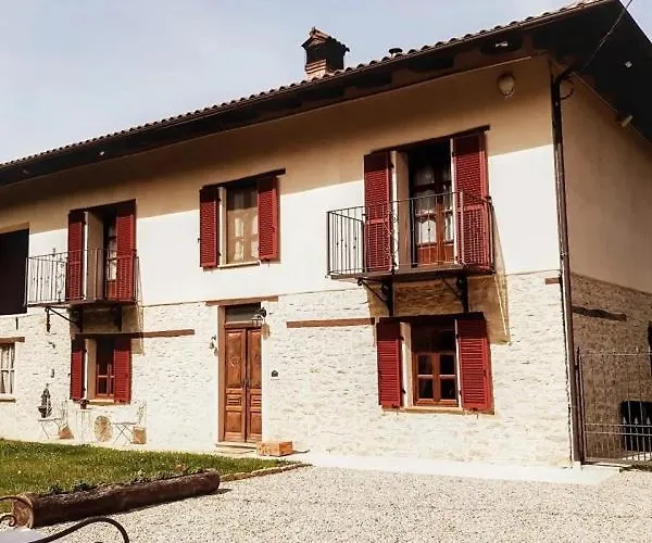 Panoramic Stone - Slow Living In The Piedmontese Hazelnut Hills בית נופש